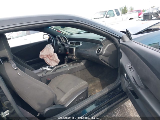 2014 CHEVROLET CAMARO LT VIN: 2G1FB1E37E9303327