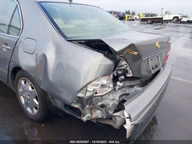 2002 LEXUS LS 430 JTHBN30F520071566 Photo 5
