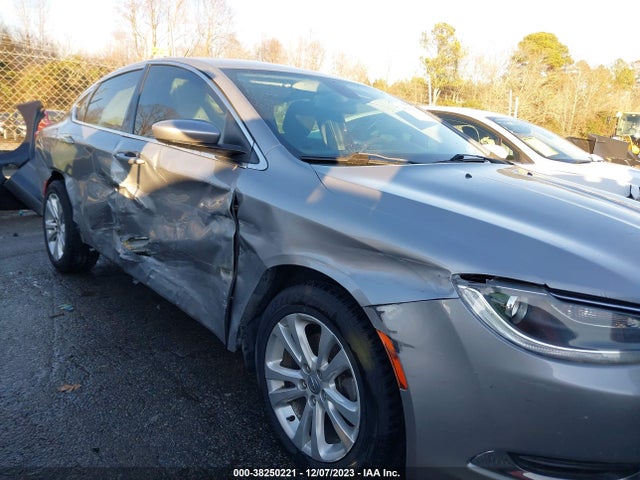 Chrysler 200 Limited 2015 1C3CCCAB0FN588729 Image 6