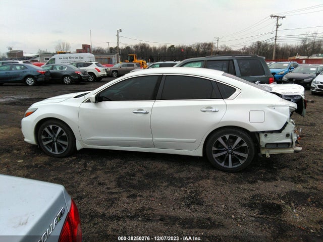 Nissan Altima 2.5 Sr 2016 1N4AL3APXGN381318 Image 14