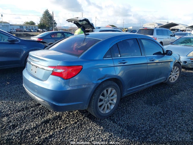 2011 CHRYSLER 200 TOURING VIN: 1C3BC1FG3BN555187