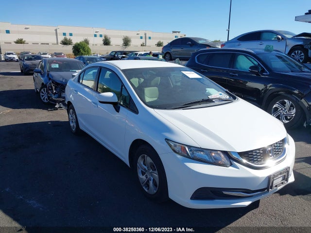 2015 19XFB2F54FE250960 main image