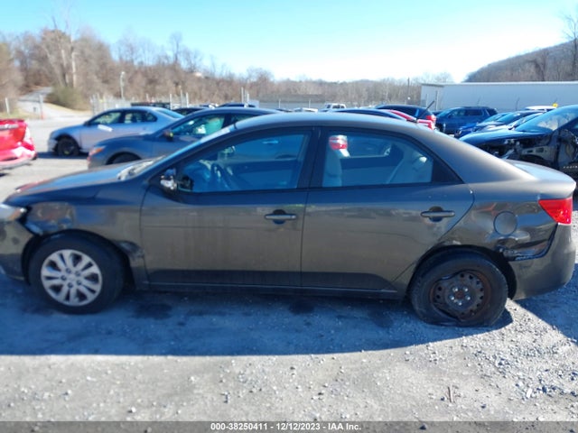 2010 KIA FORTE EX VIN: KNAFU4A20A5226322