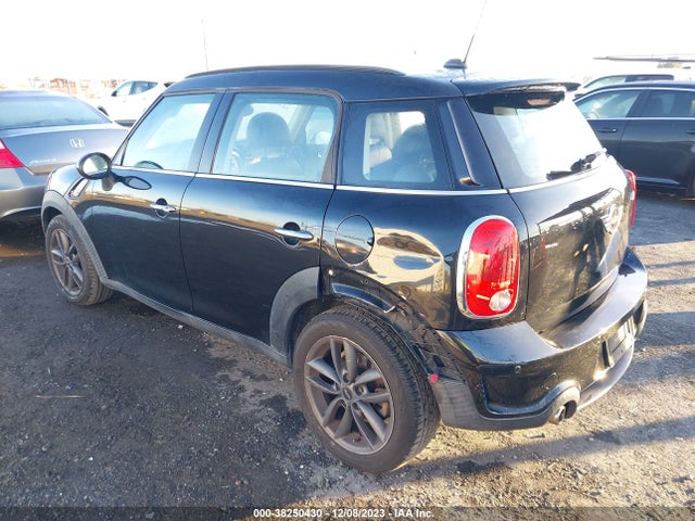 2013 MINI COUNTRYMAN WMWZC3C53DWP24045 Photo 2