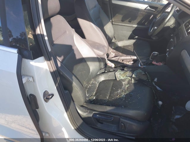 3VWD07AJ8EM305667 Volkswagen Jetta 1.8t Se