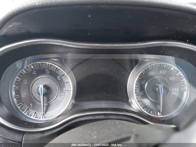 Chrysler 300 Touring L Awd 2023 2C3CCASG1PH542125 Image 15