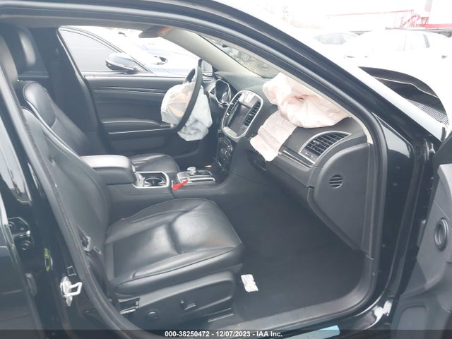 2C3CCASG1PH542125 Chrysler 300 Touring L Awd