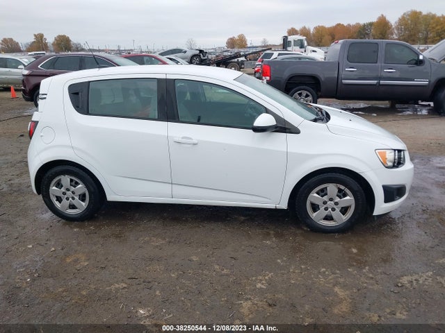 Chevrolet Sonic Ls Auto 2014 1G1JA6SH2E4140082 Image 13