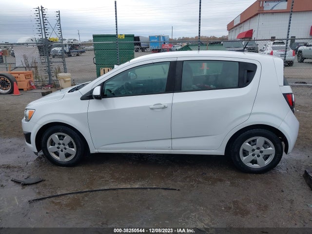 Chevrolet Sonic Ls Auto 2014 1G1JA6SH2E4140082 Image 14