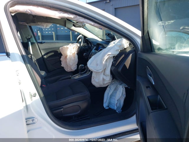 Chevrolet Cruze 1lt Auto 2014 1G1PC5SB0E7310643 Image 5