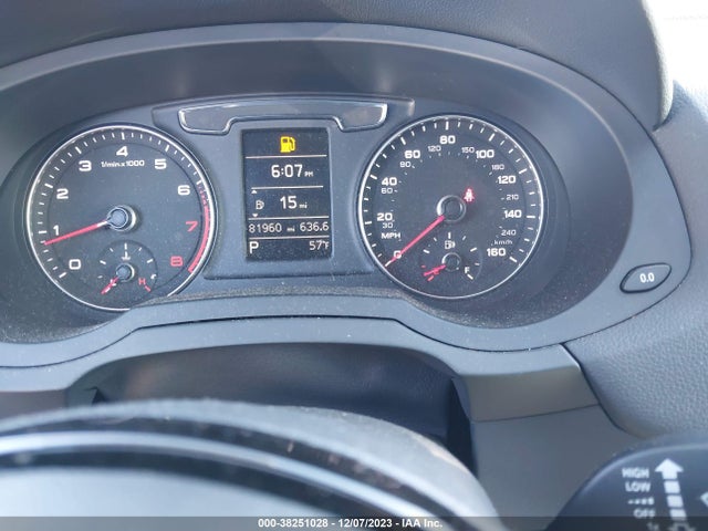 WA1BCCFS3HR017029 Audi Q3 2.0t Premium