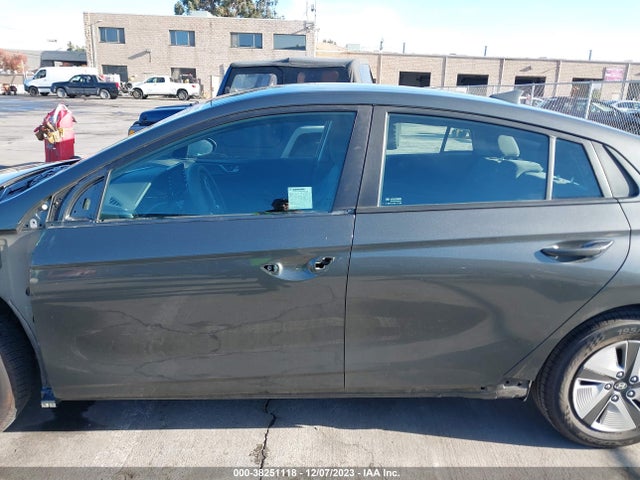 2020 HYUNDAI IONIQ HYBRID BLUE VIN: KMHC65LC6LU228639