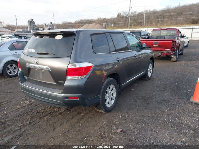 2012 TOYOTA HIGHLANDER SE VIN: 5TDBK3EH4CS110151