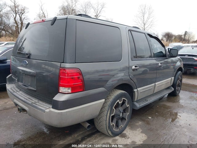 2003 FORD EXPEDITION XLT VIN: 1FMRU15W33LA37685
