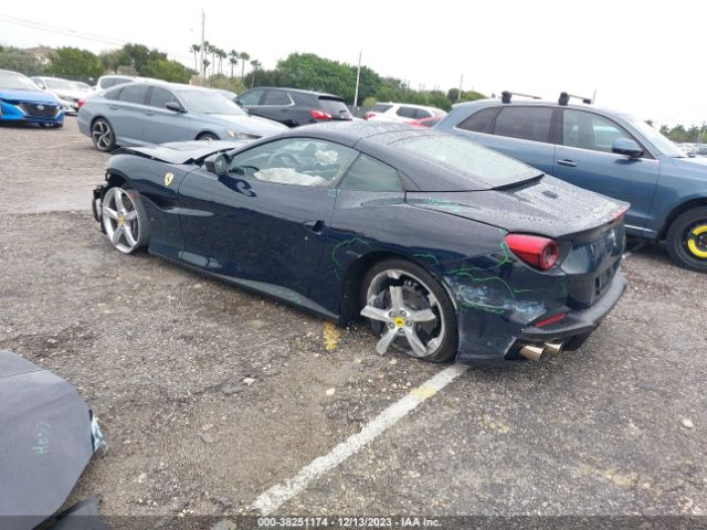 ZFF02RPAXP0293169 Ferrari Portofino M