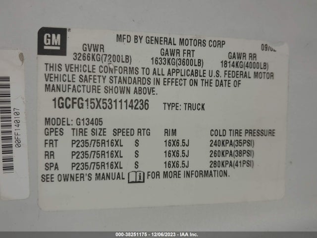 2003 CHEVROLET EXPRESS CARGO VAN VIN: 1GCFG15X531114236