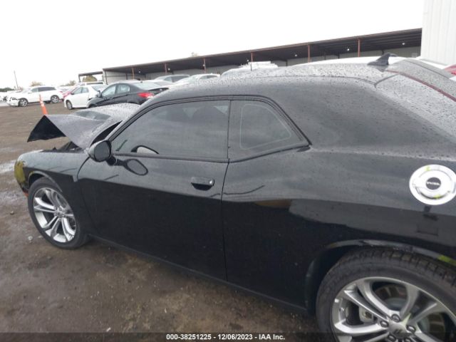 2C3CDZJGXNH155728 Dodge Challenger Gt