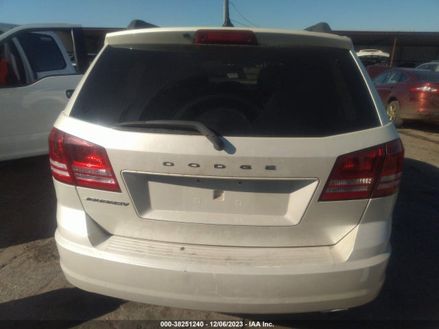 2018 DODGE JOURNEY SE VIN: 3C4PDCAB6JT218498