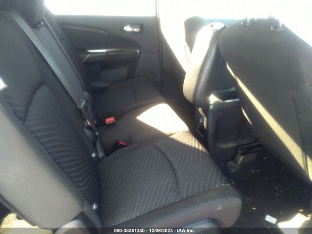 2018 DODGE JOURNEY SE VIN: 3C4PDCAB6JT218498