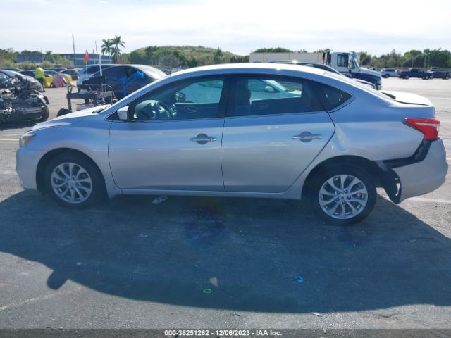 3N1AB7AP2KY385835 Nissan SENTRA SV
