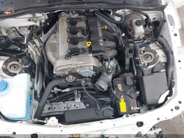 2017 MAZDA MX-5 MIATA JM1NDAB7XH0124668 Photo 9