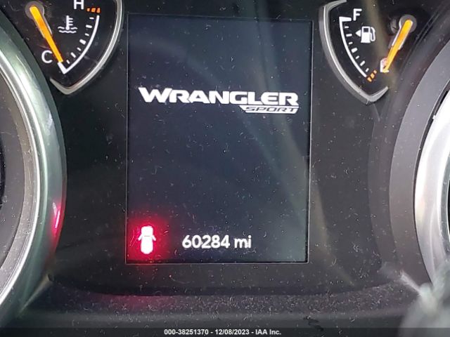 2018 JEEP WRANGLER UNLIMITED 1C4HJXDG5JW129947 Photo 6