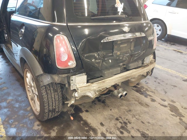 2006 MINI COOPER S WMWRE33546TJ36394 Photo 5