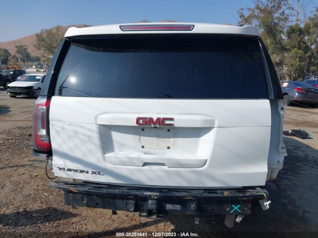1GKS2FEC0JR385151 GMC Yukon Xl Sle