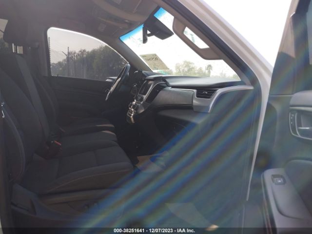 1GKS2FEC0JR385151 GMC Yukon Xl Sle
