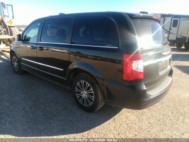 2C4RC1HG5ER338755 Chrysler Town & Country S