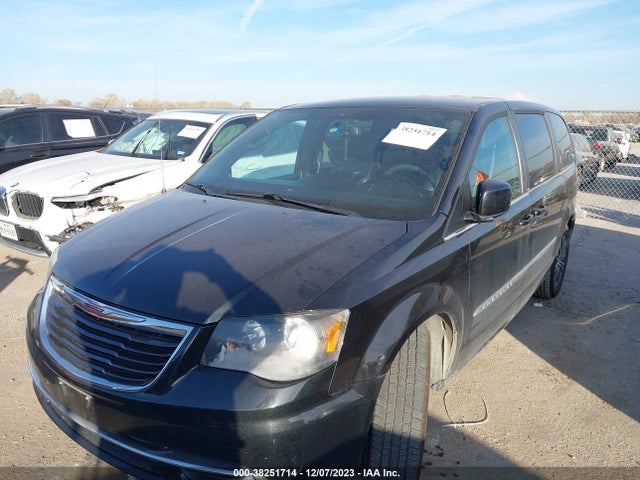 2C4RC1HG5ER338755 Chrysler Town & Country S