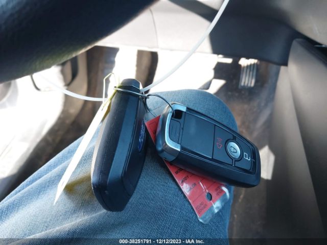 1FMCU9G69LUA72503 Ford ESCAPE SE
