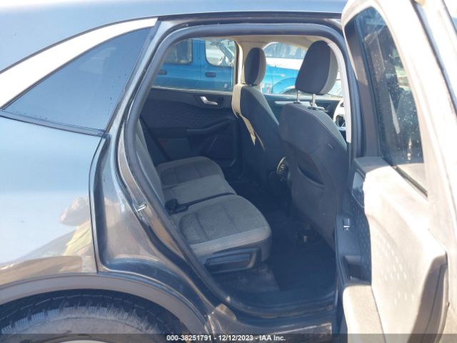 1FMCU9G69LUA72503 Ford ESCAPE SE
