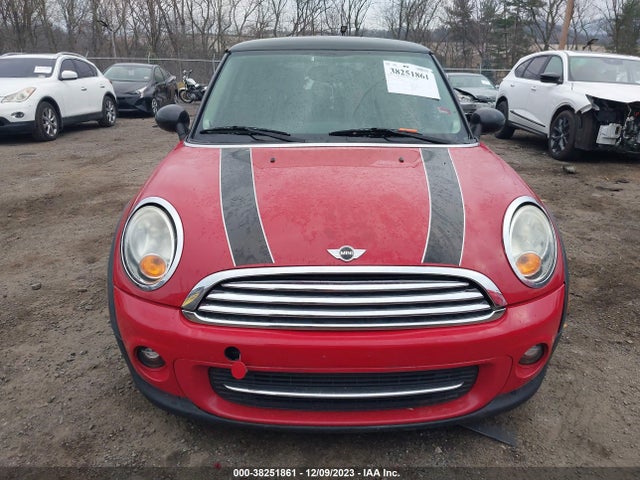 2011 MINI COOPER WMWSU3C52BT252806 Photo 5