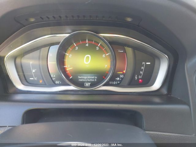 YV4612RM0G2787052 Volvo Xc60 T5 Platinum