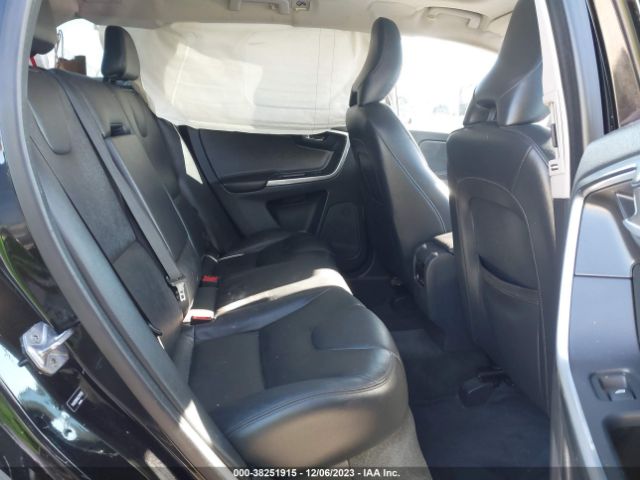 YV4612RM0G2787052 Volvo Xc60 T5 Platinum