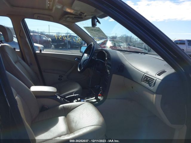2001 SAAB 9-5 YS3EF58Z713046664 Photo 4