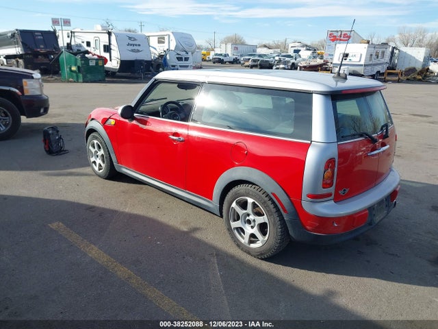 2008 MINI COOPER CLUBMAN WMWML33568TJ47O61 Photo 2