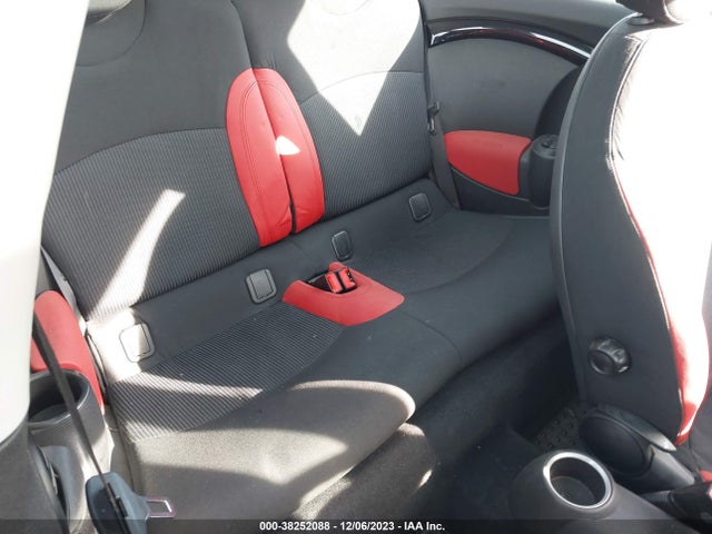 2008 MINI COOPER CLUBMAN WMWML33568TJ47O61 Photo 7