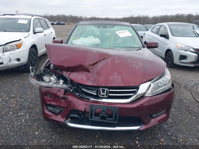 1HGCR3F95FA011610 Honda Accord Touring