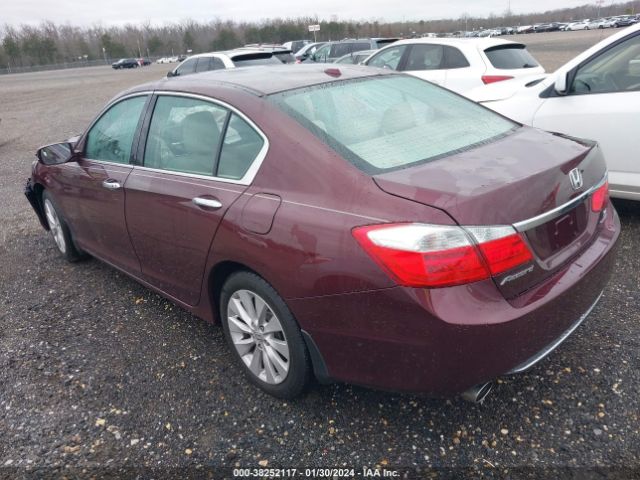 1HGCR3F95FA011610 Honda Accord Touring