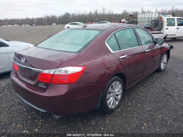 1HGCR3F95FA011610 Honda Accord Touring
