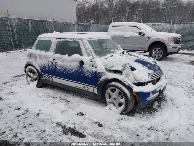 2004 MINI COOPER WMWRC33424TJ63300 Photo 0