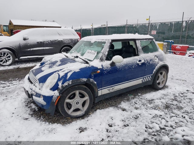 2004 MINI COOPER WMWRC33424TJ63300 Photo 1