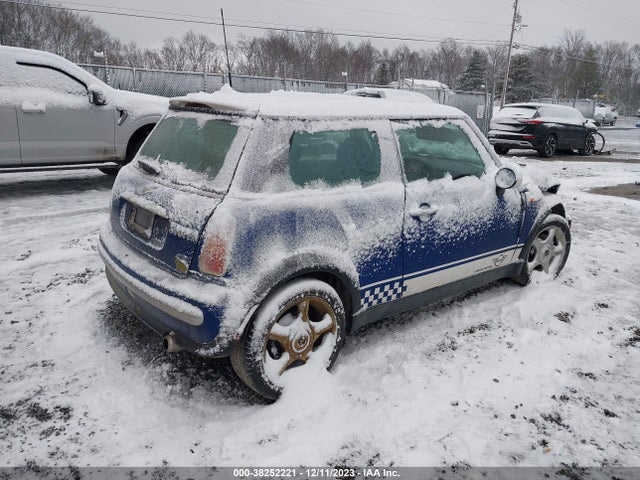 2004 MINI COOPER WMWRC33424TJ63300 Photo 3