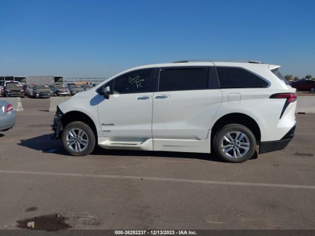 5TDZRKEC1MS061257 Toyota Sienna Limited