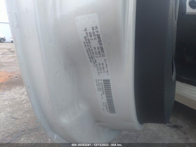 2013 FIAT 500 3C3CFFARXDT660586 Photo 8