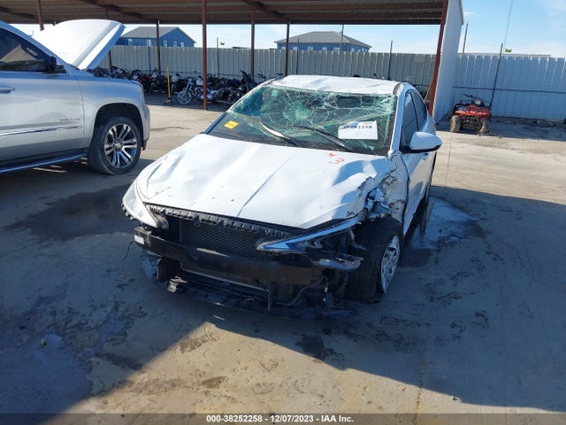 Hyundai ELANTRA SE 2019 5NPD74LF8KH424777 Image 6