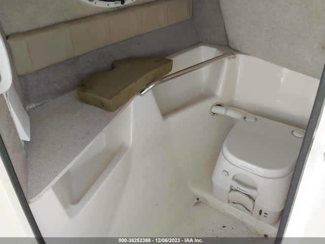 Продажа на аукционе авто 2015 Stingray 23, vin: PNYUSCBLK415, номер лота: 38252388