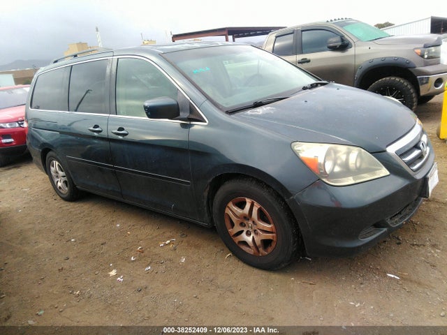 2005 HONDA ODYSSEY EX-L VIN: 5FNRL38735B130381